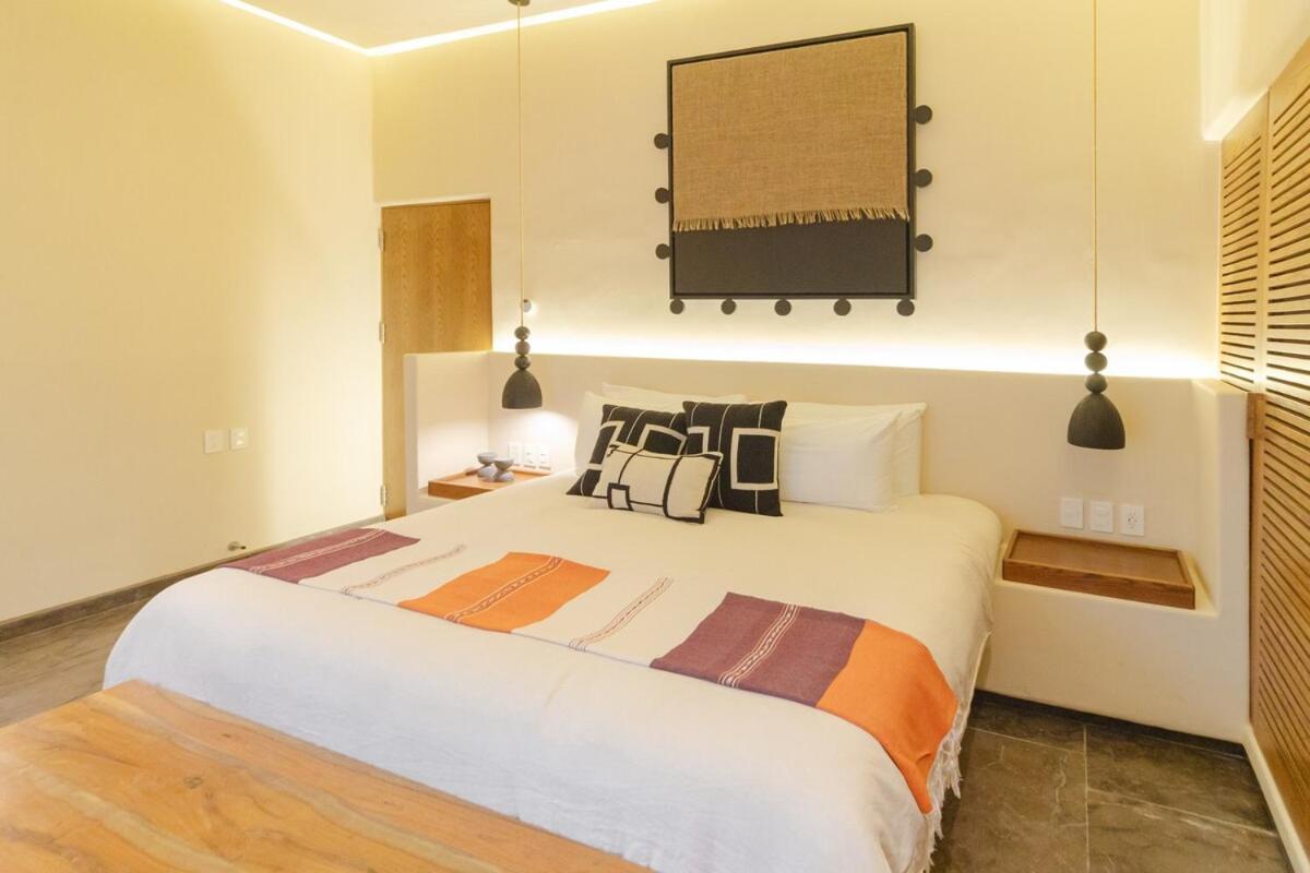 Villa With Premium Service - Cook, Butler & Included In Luxury Aldea Zama *