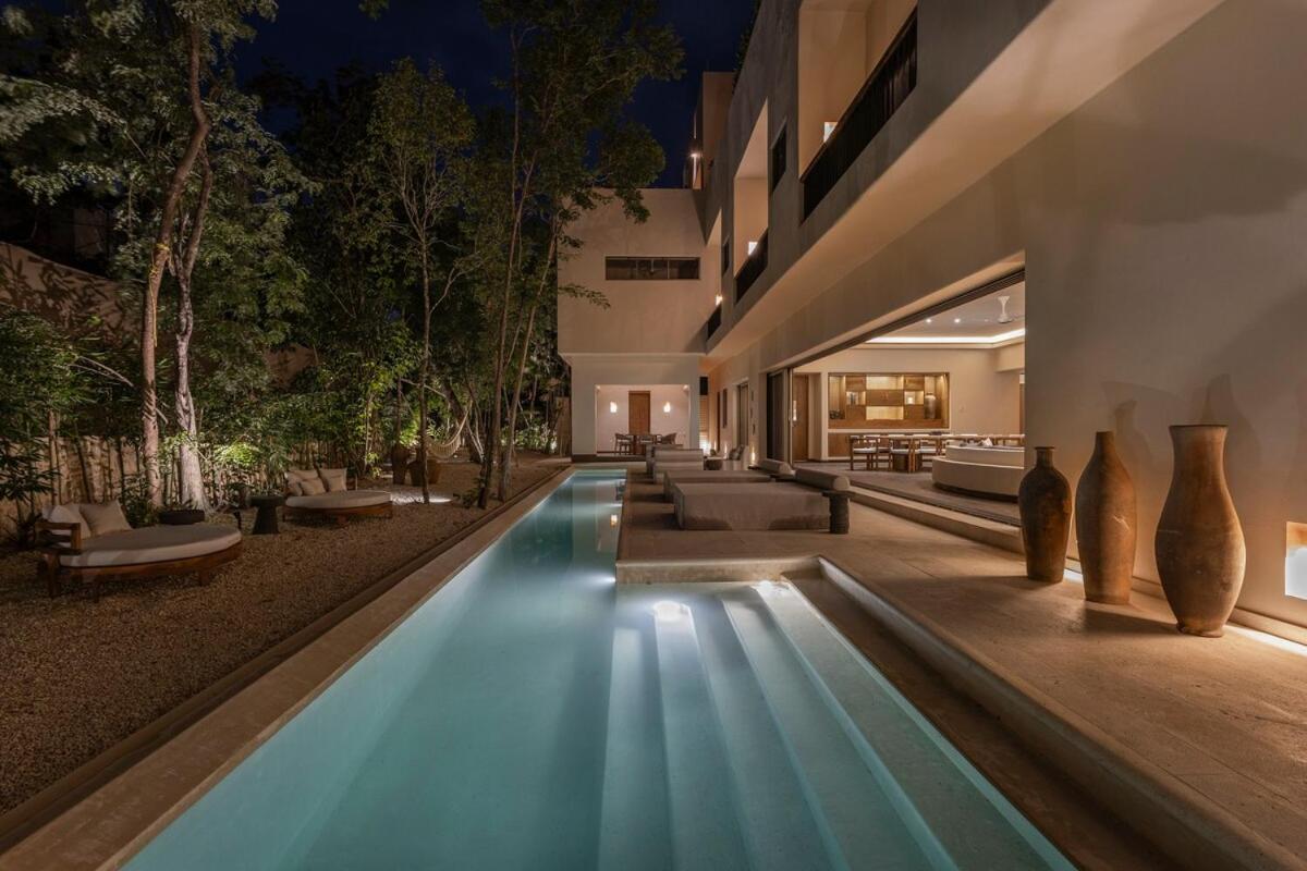 Villa With Premium Service - Cook, Butler & Included In Luxury Aldea Zama *