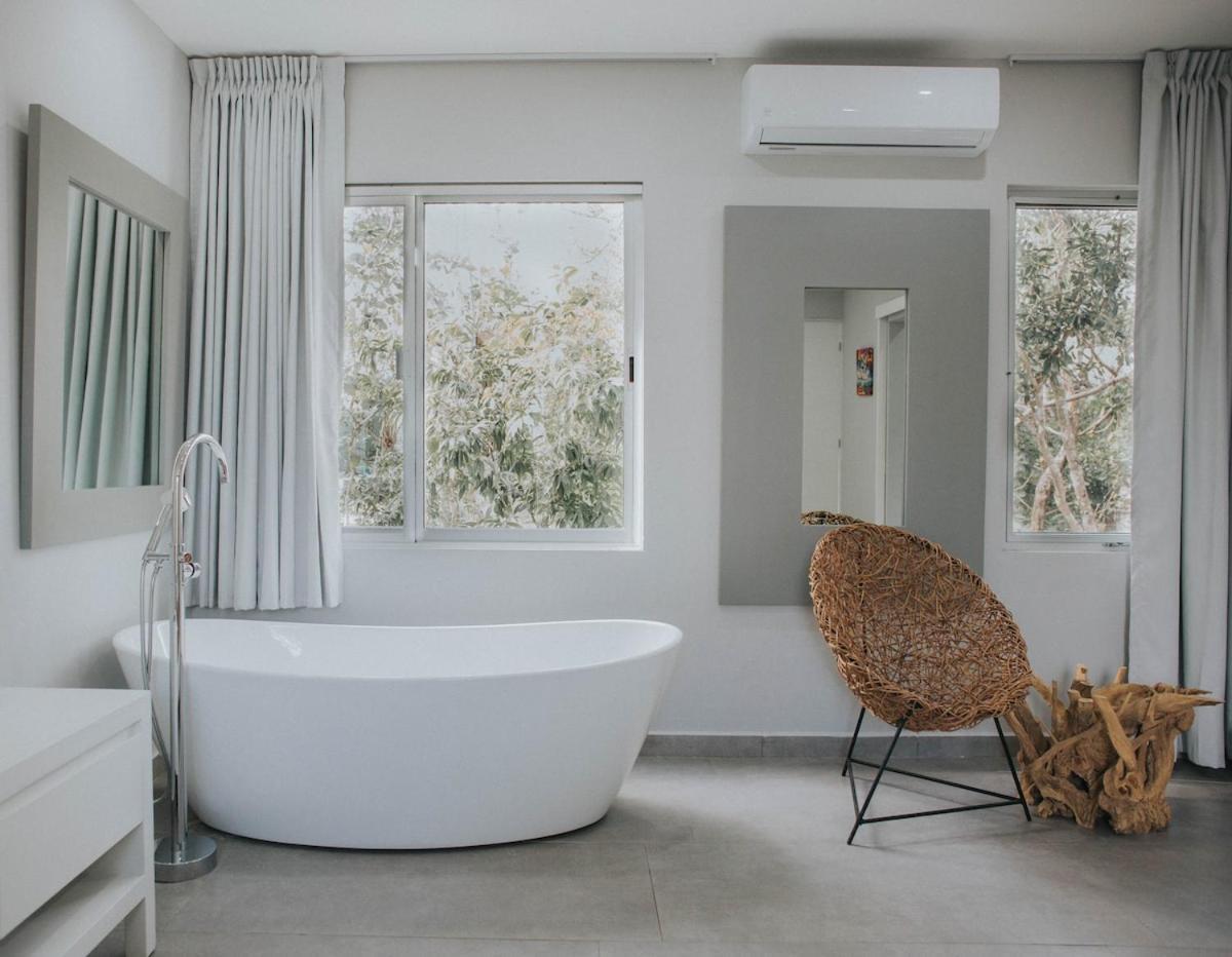 Villa Tulum, 6 Bedrooms In Paradise *