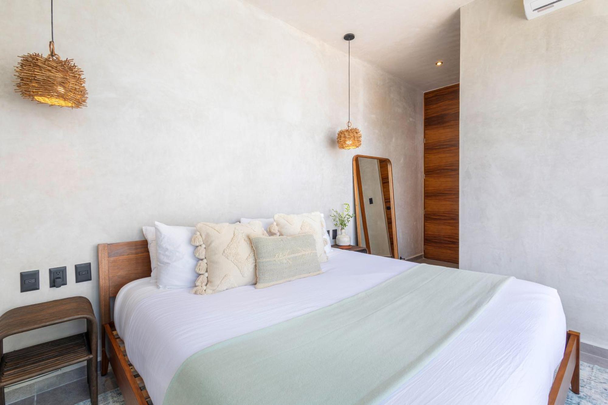 Modern And Luxury With 2 Private Pools In Villa Tulum