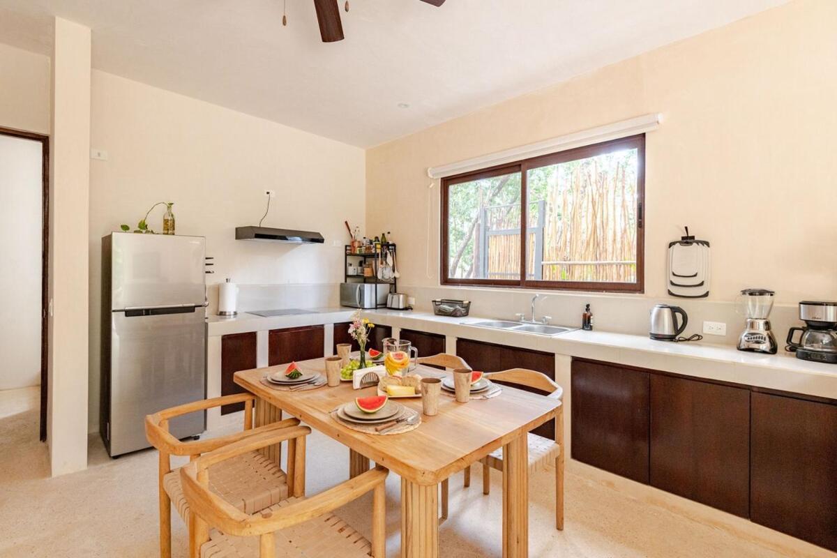 W Private Pool Ideal For Families Y Friends Holiday home *