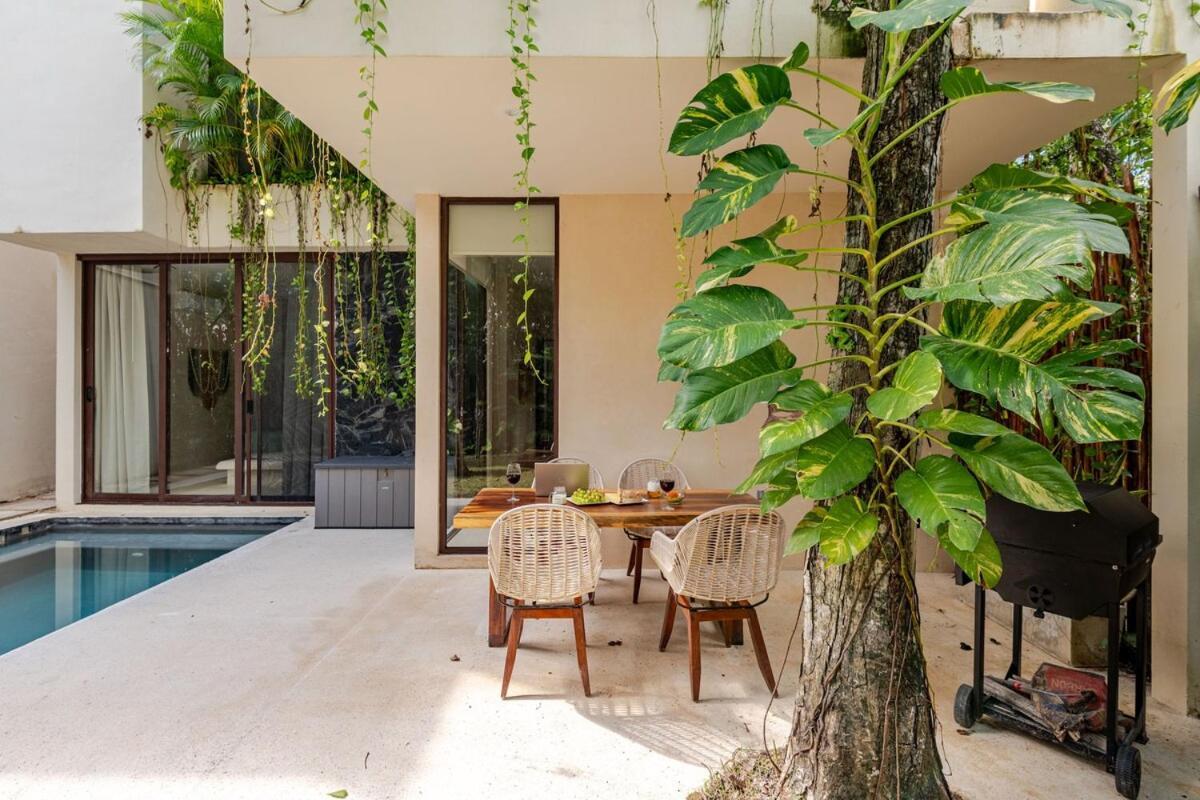 W Private Pool Ideal For Families Y Friends