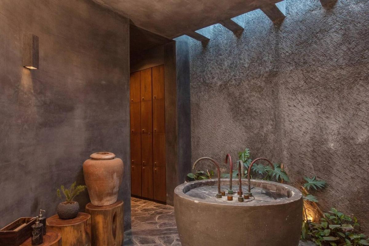 Nature Retreat With Tub And Terrace *