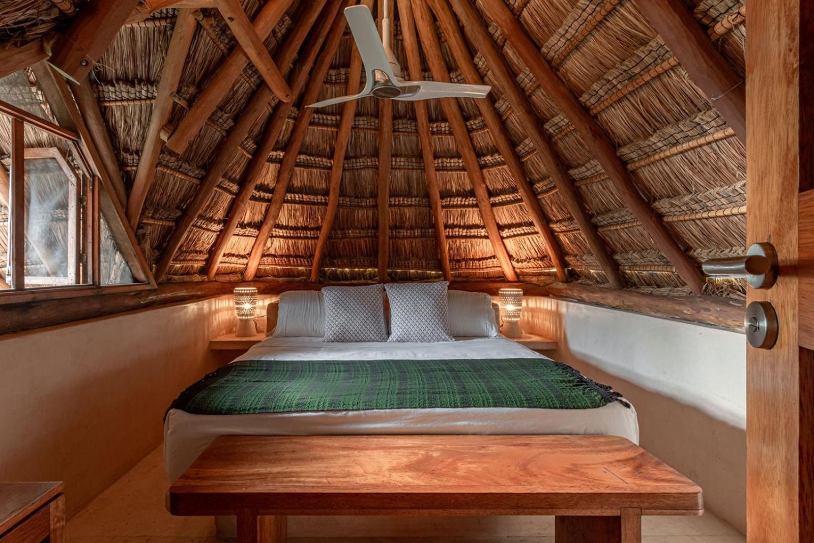 Villa Anana Casa Cantarena Beachfront Meals Included *