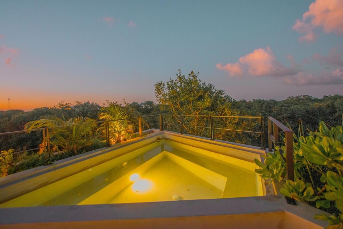 Nina Bonita Kukulkan Road Villa Tulum