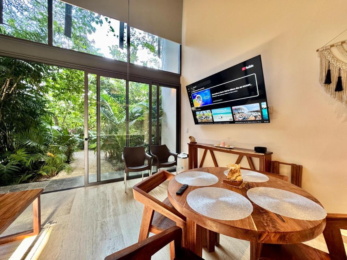 Beautiful Loft Minutes From The Sea! *