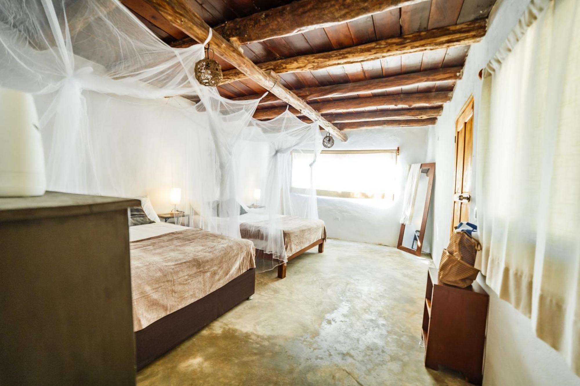 Co.bañitas Hotel *