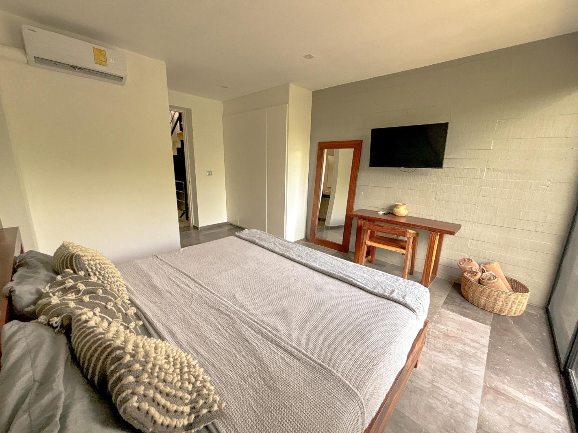 Luxury Penthouse Three-stories At Madara