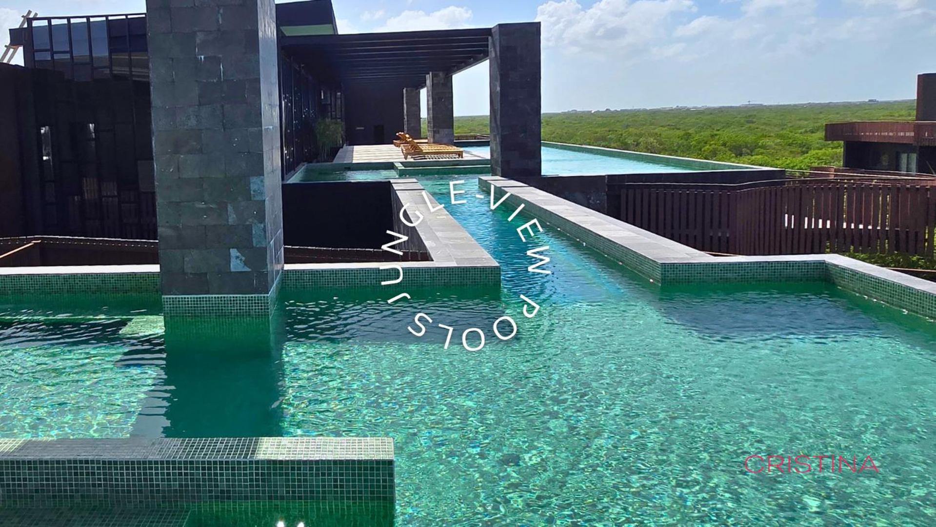With Private Jacuzzi And Club *