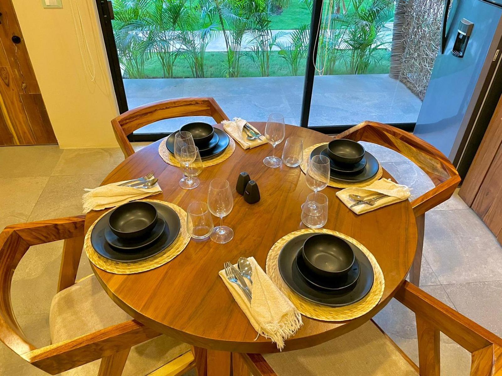 La Veleta, Pet Friendly