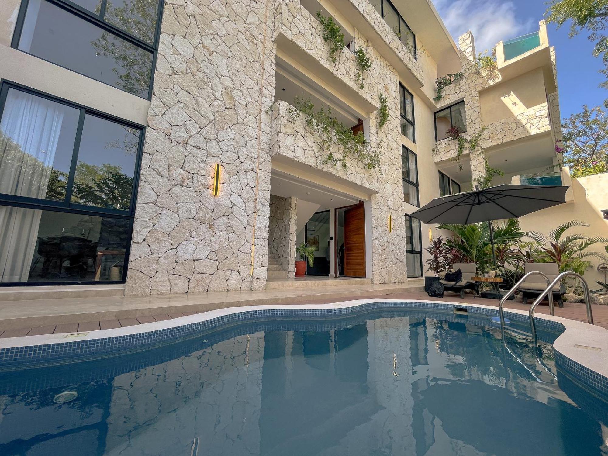 Penthouse De Dos Pisos Con Alberca Privada En La Veleta Tulum
