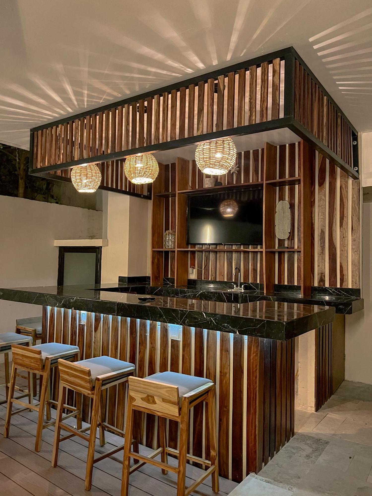 Penthouse De Dos Pisos Con Alberca Privada En La Veleta