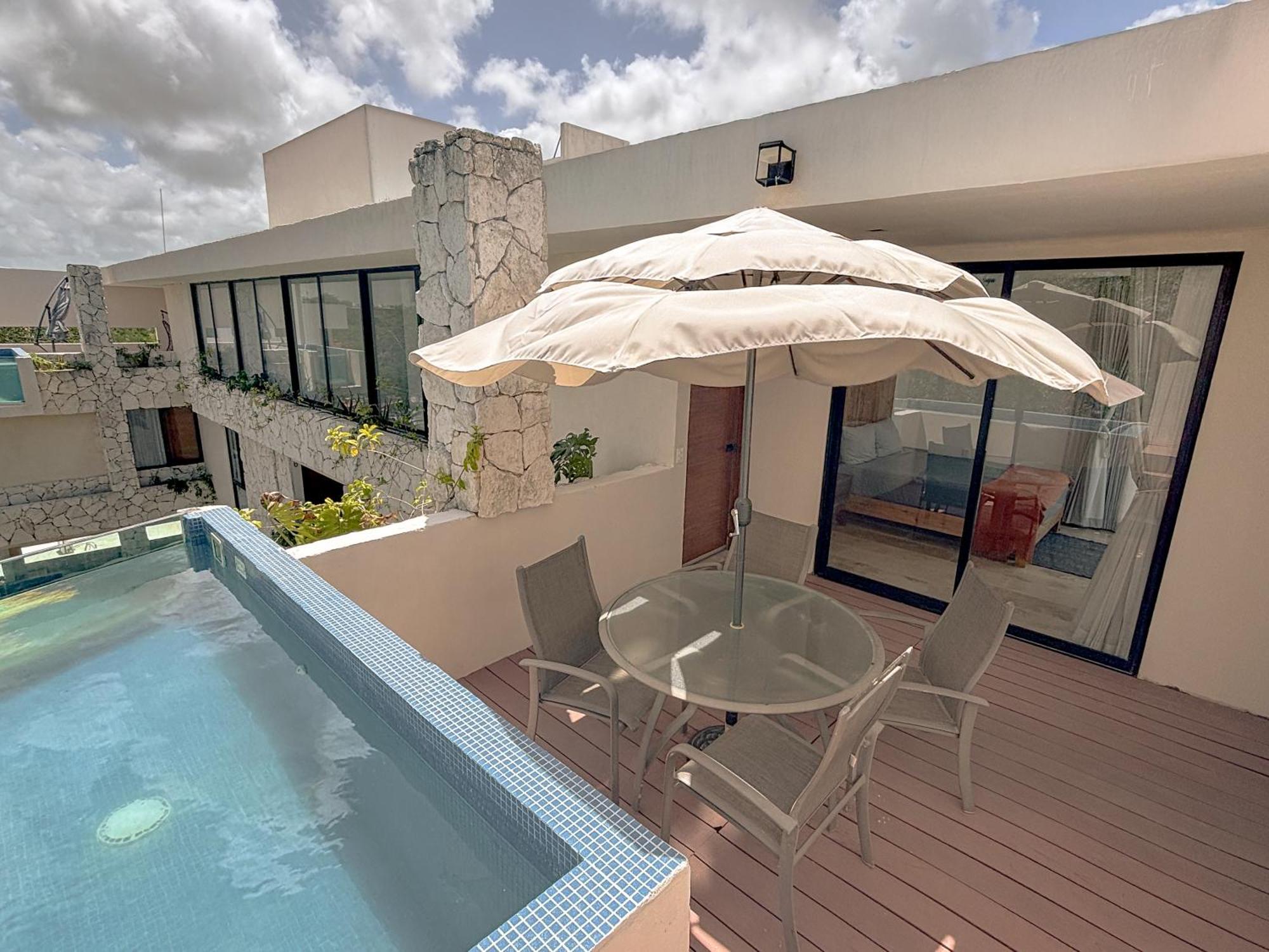 Penthouse De Dos Pisos Con Alberca Privada En La Veleta Tulum