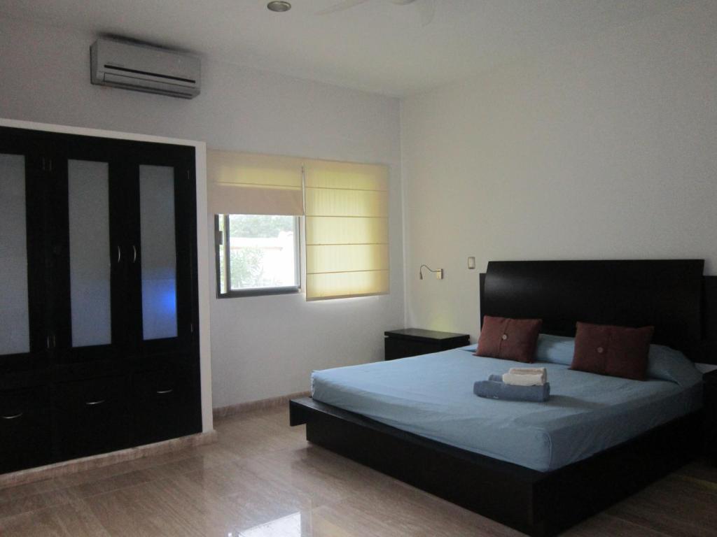 Blueberry Luxury * Tulum