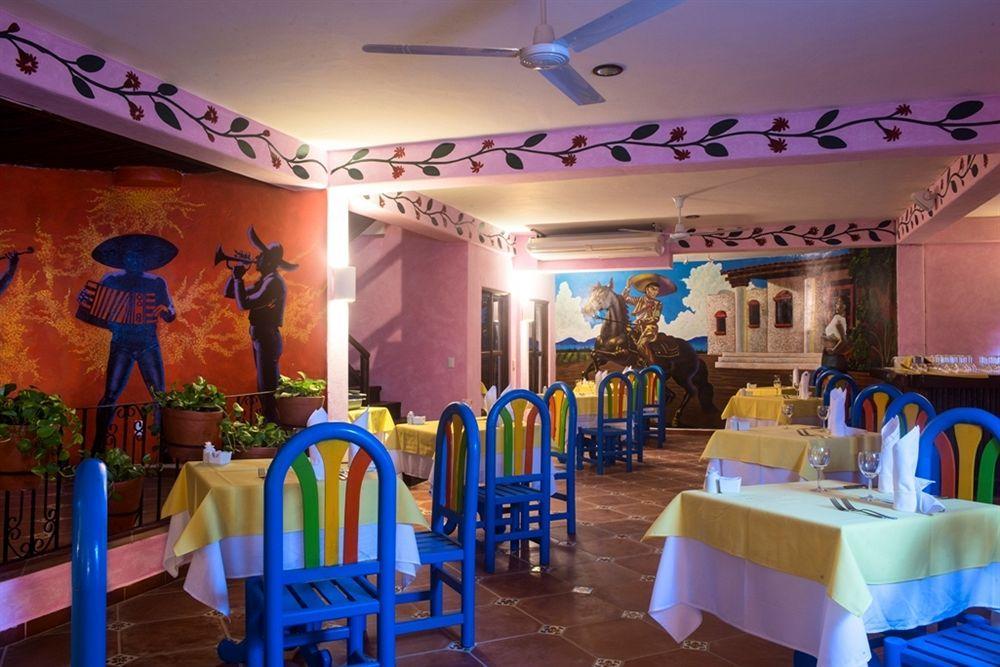 Pavoreal Hotel