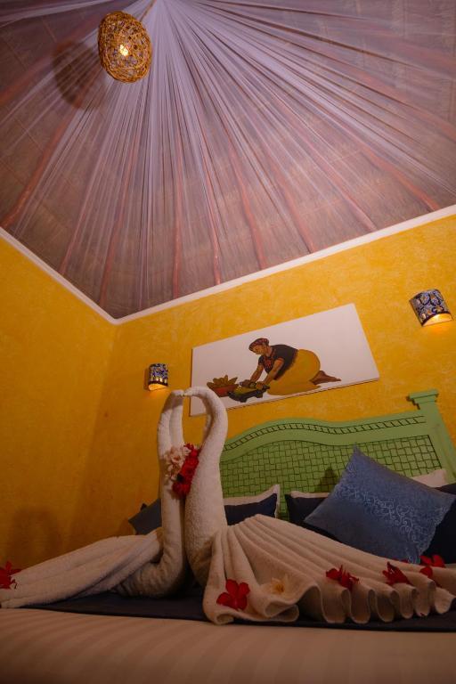Pavoreal Hotel 4*