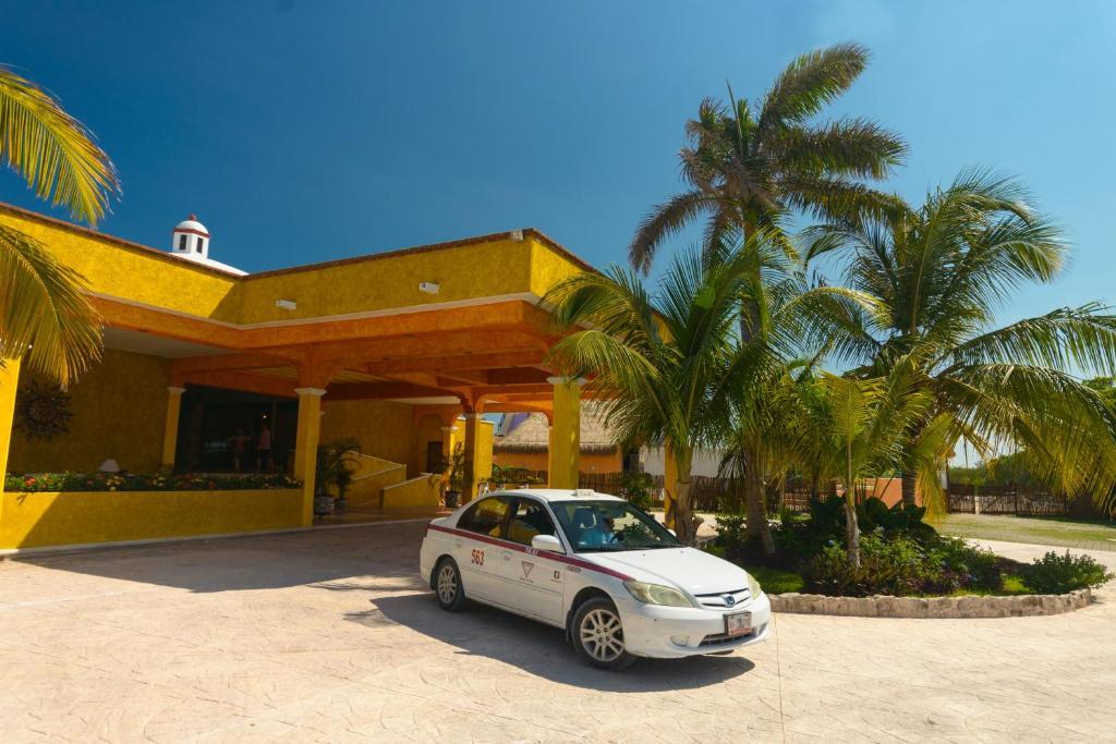 Pavoreal Hotel 4*