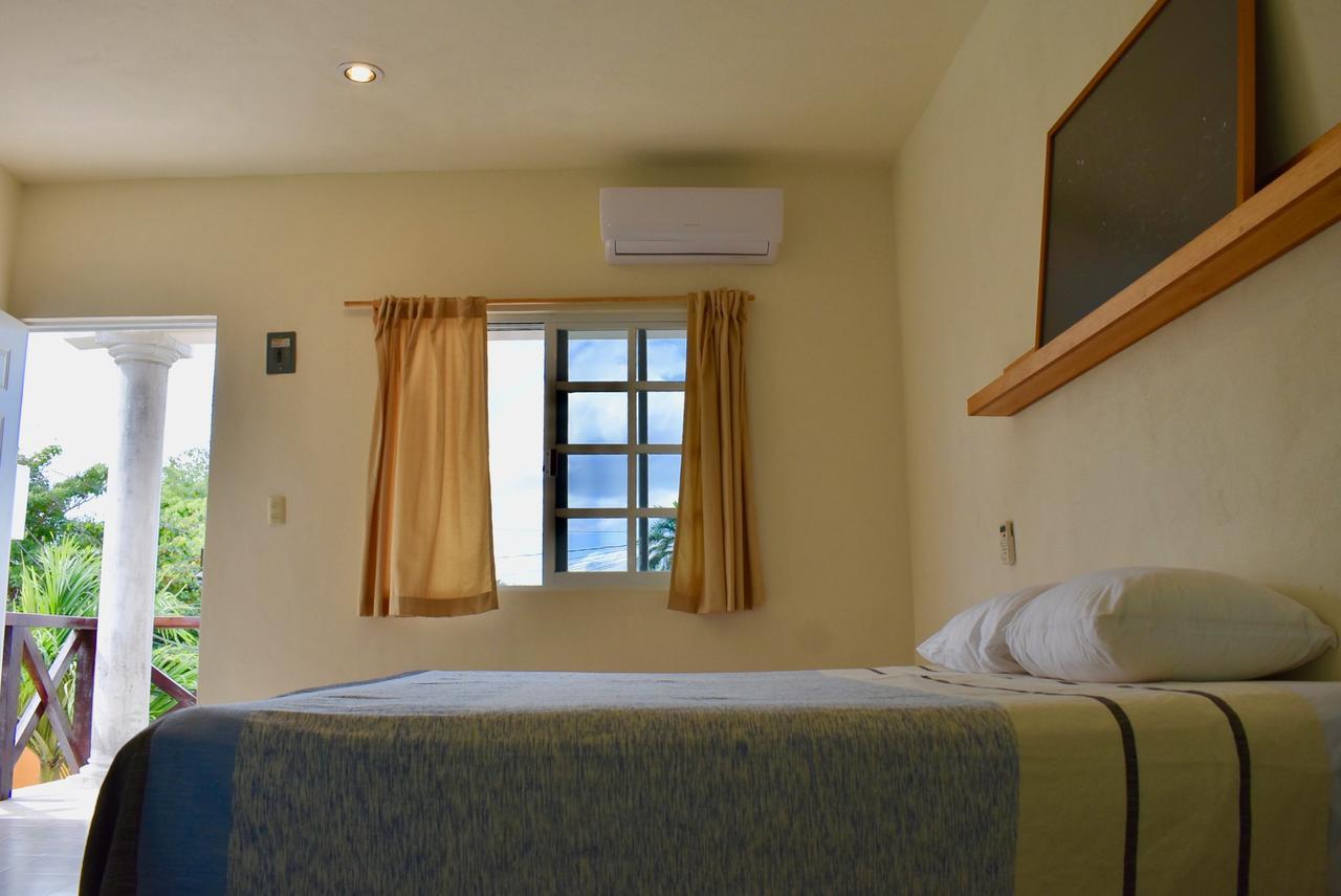 Lychee Hotel 2*