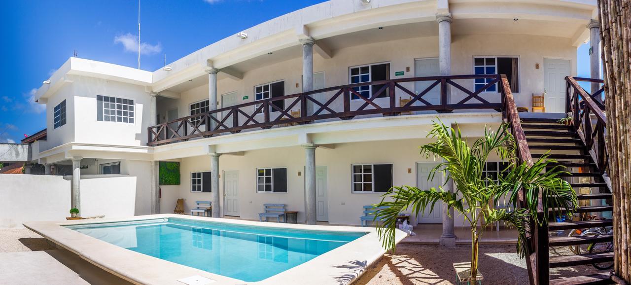 Hotel Lychee