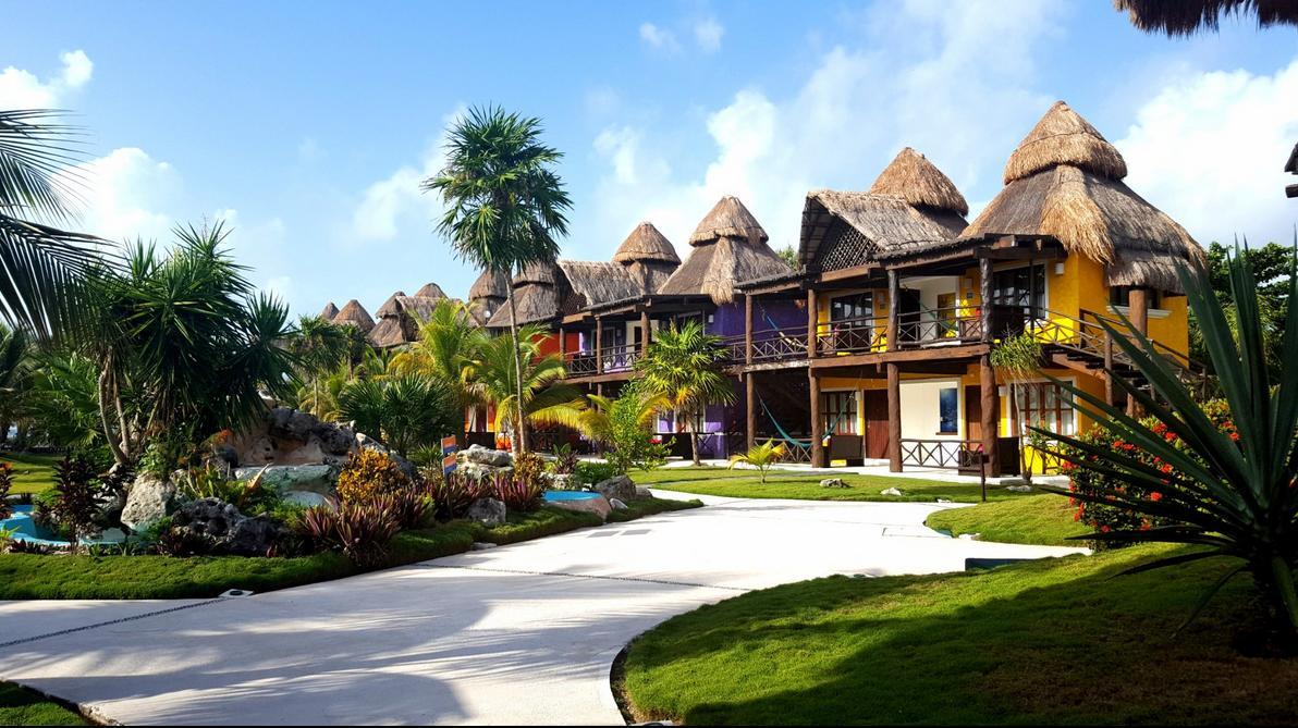 Pavoreal Hotel
