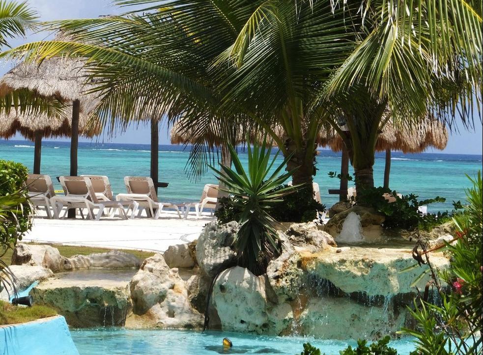 Hotel Pavoreal 4*