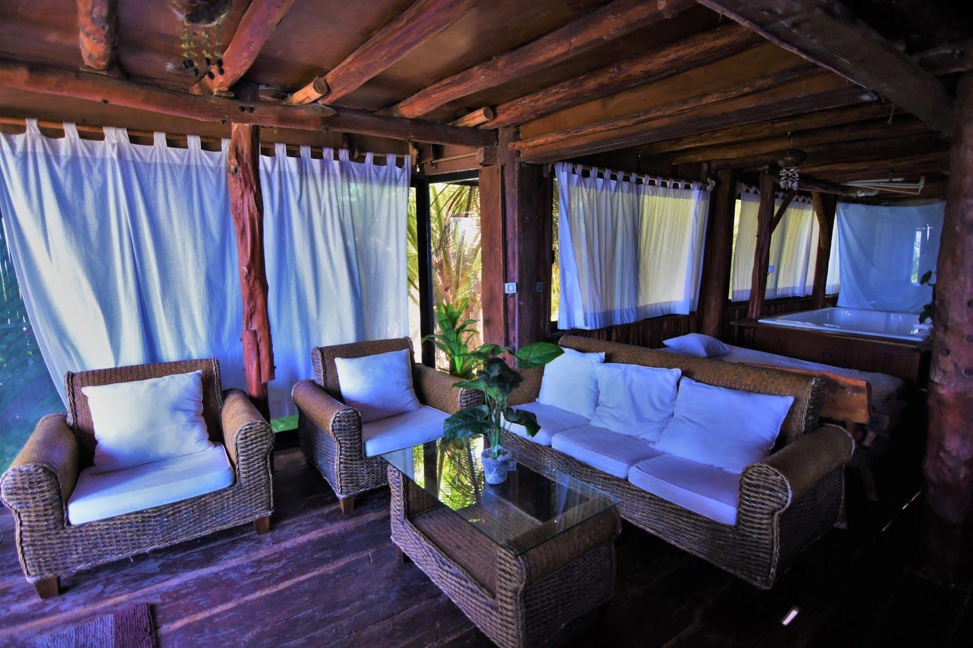Lodge El Caracol
