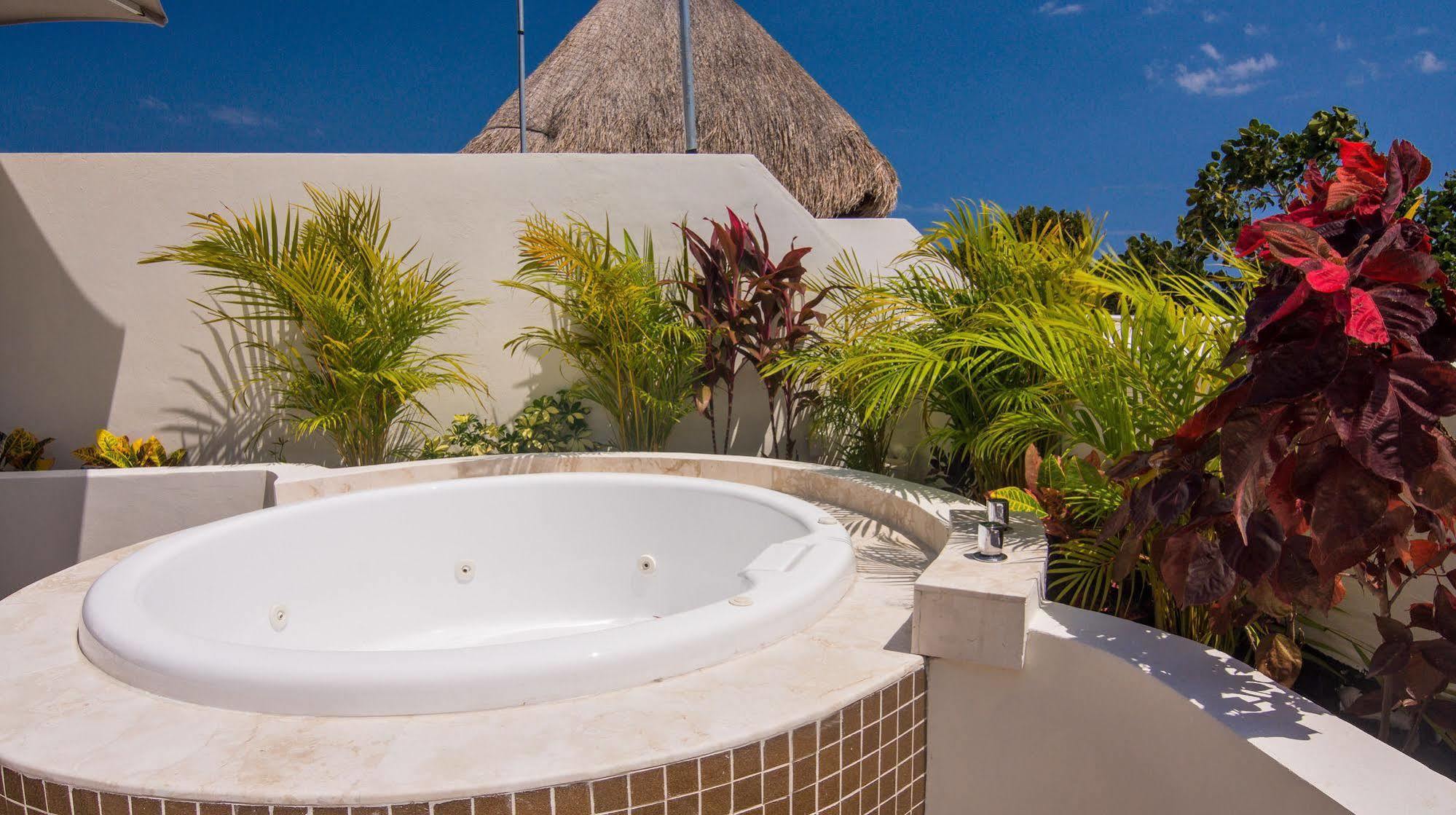 Mi Cielo Penthouse Hotel