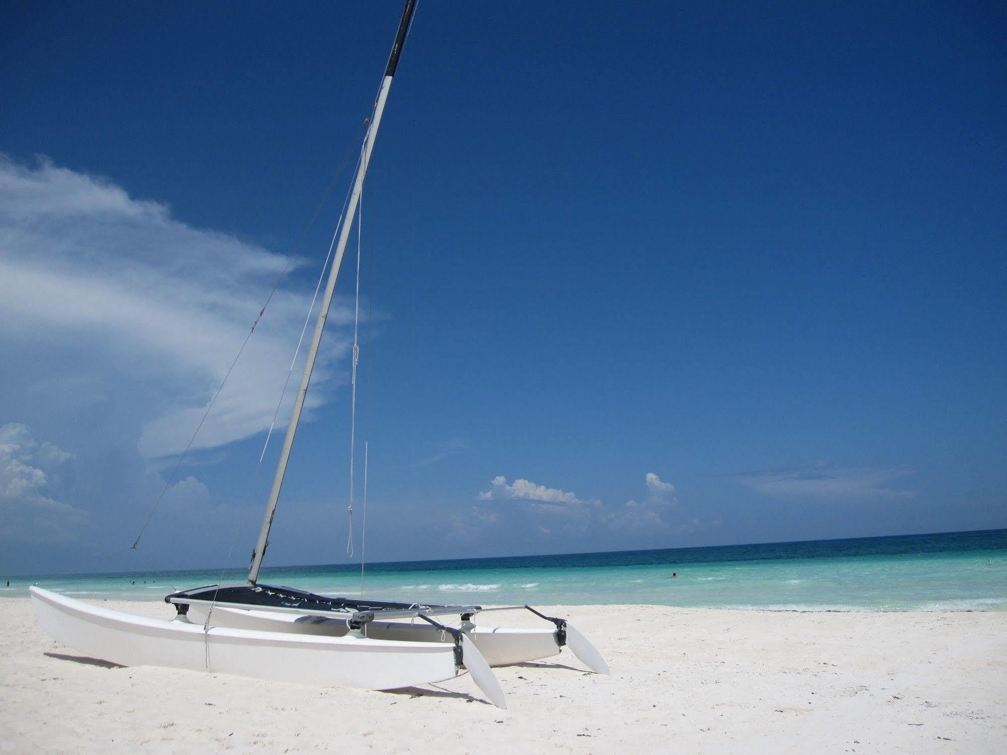 Hotel Dos Ceibas - Massage & Yoga Inclusive
