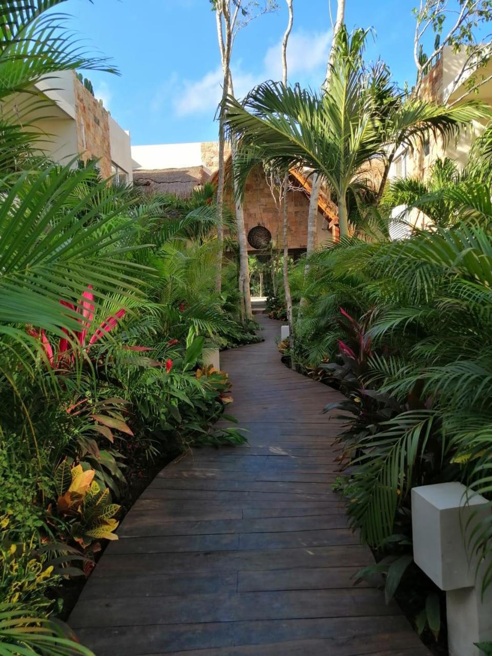 Hotel Alma De Flores Private Pools Tulum