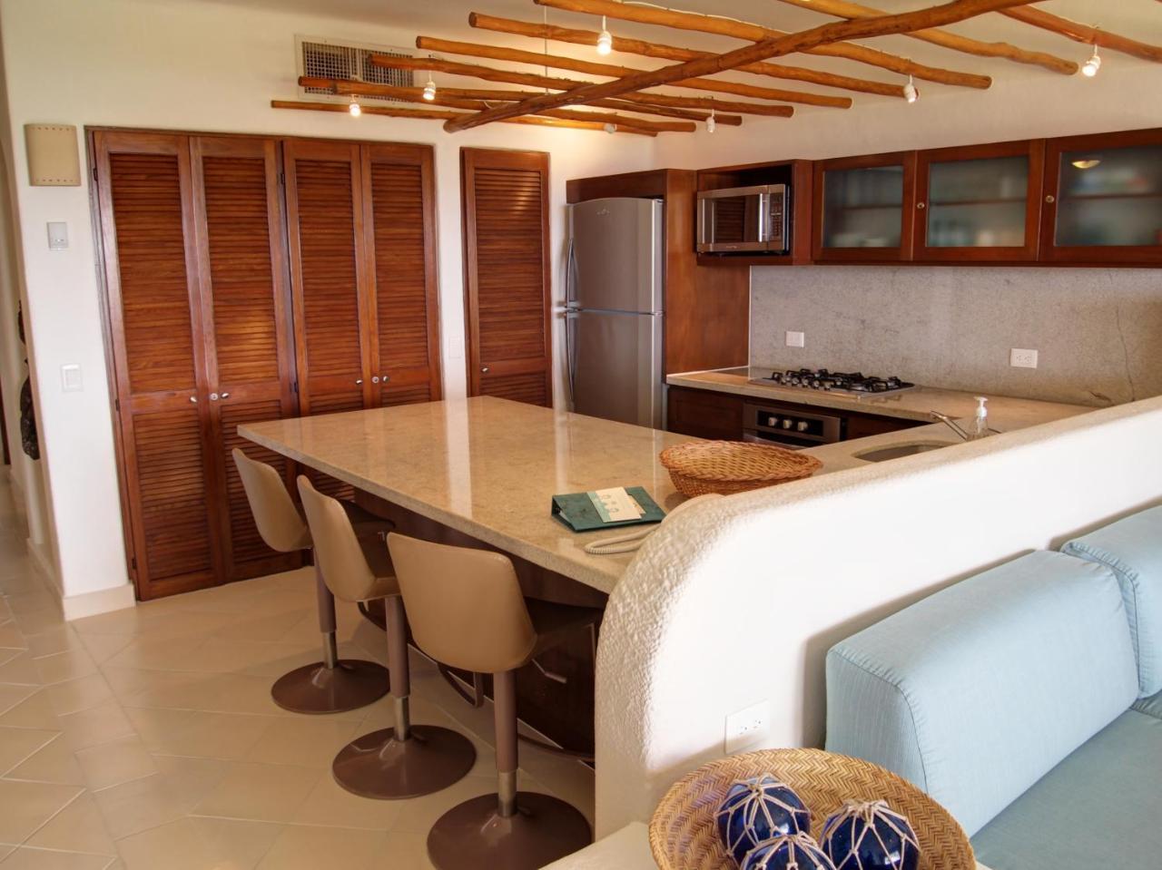 Holiday home Akumal 108 3 Bedroom Beachfront Second Floor