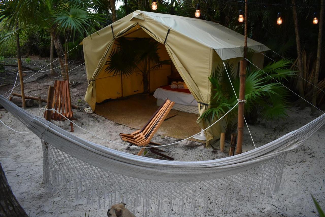 Uma Oceanfront 5*