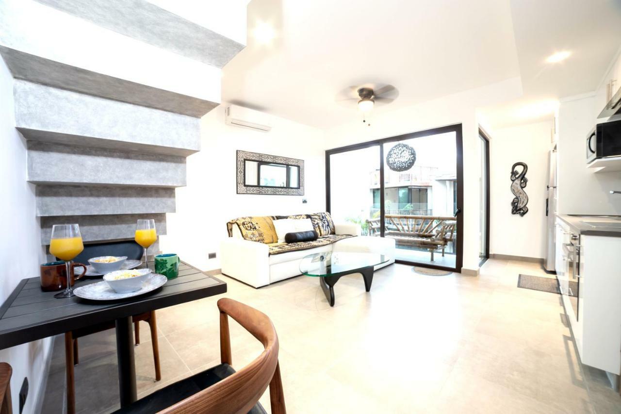 Quinto Sol Luxury By Mikitito