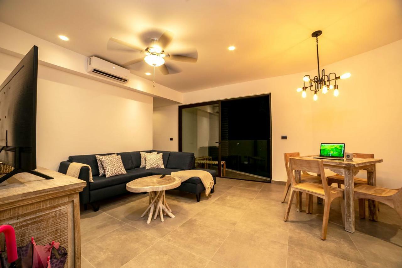 Quinto Sol Luxury By Mikitito *