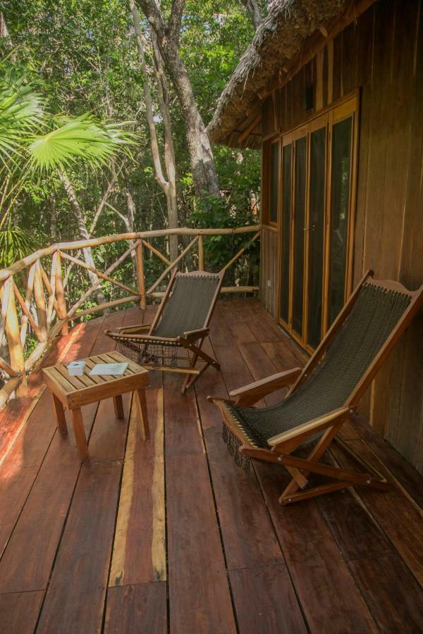 Ajal Tree House 4*