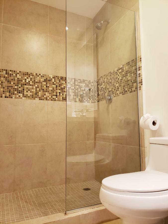 Apartamento Private Pool Access 2br In The Location In By Happy Address