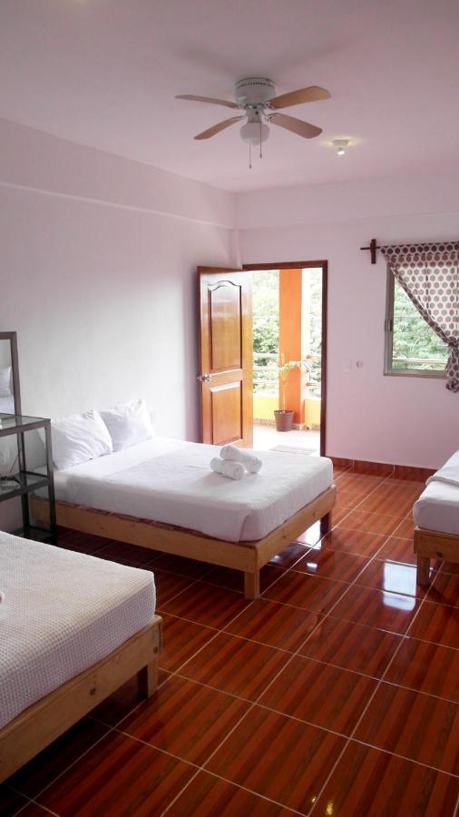 Departamentos Yolanda Hotel 3*