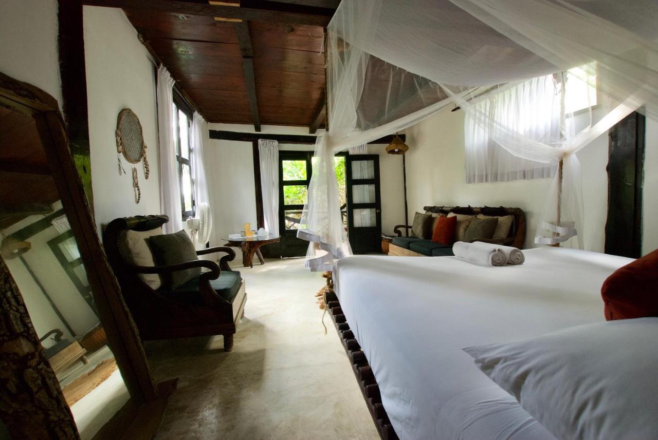 Zulum Hotel 4*