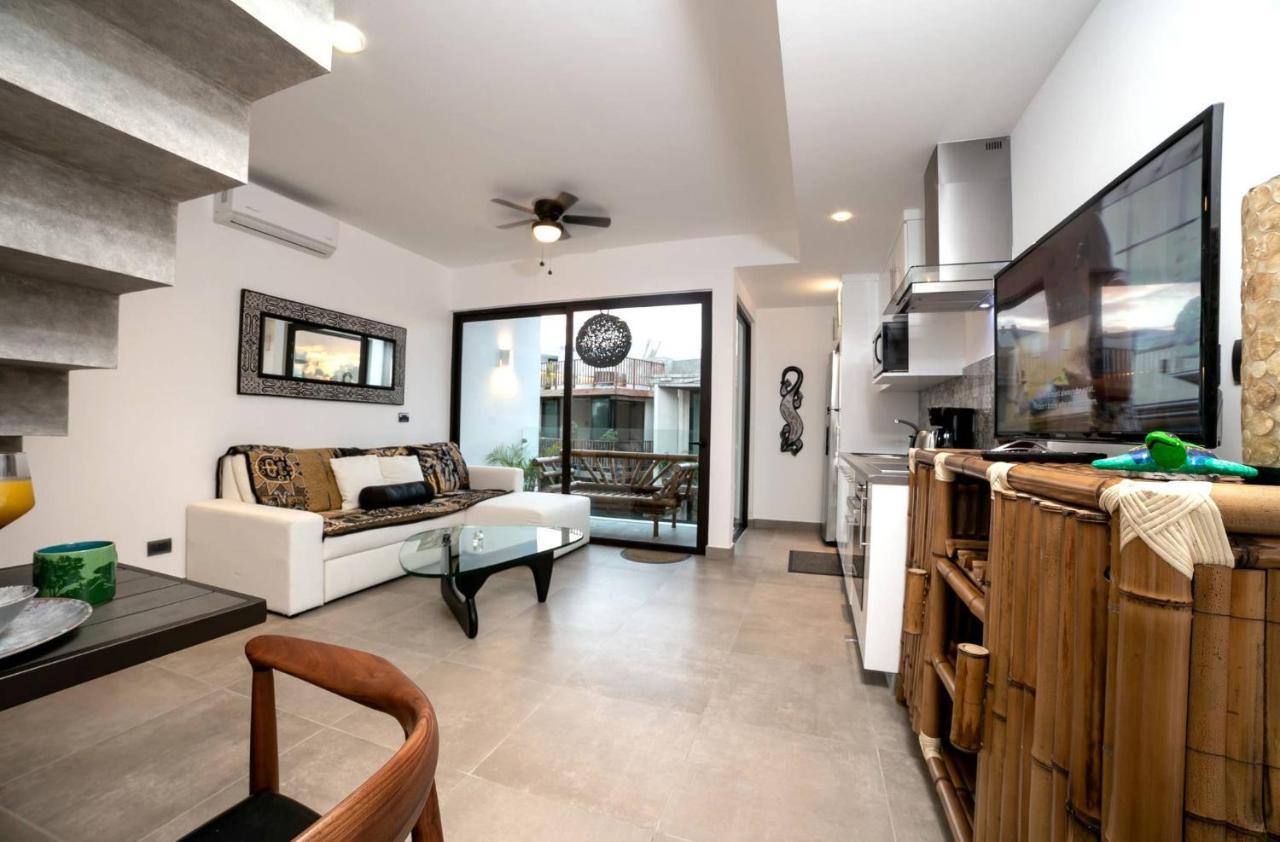 Beautiful Penthouse For 2 With Private Patio, 2 Bikes Included And Pool! Сasa de vacaciones *