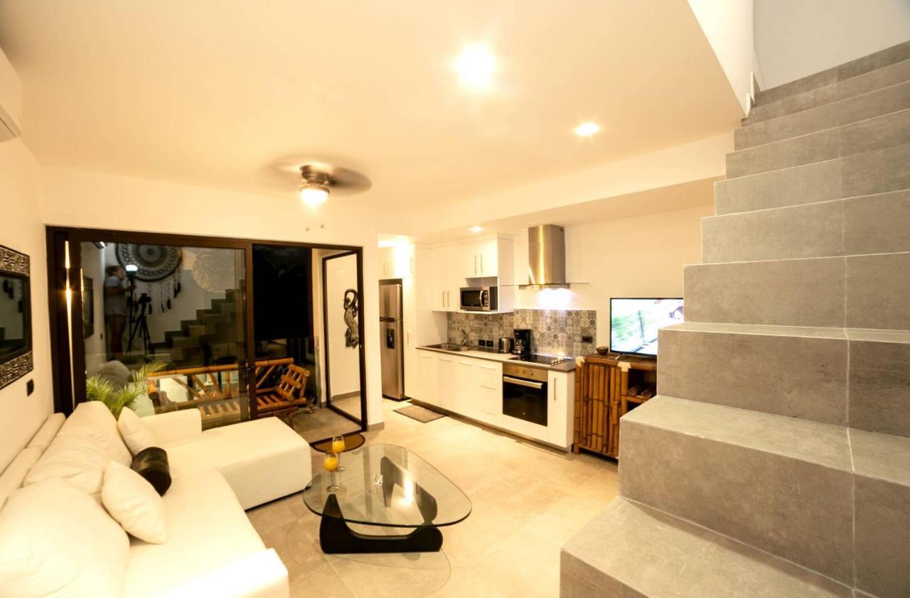 Beautiful Penthouse For 2 With Private Patio, 2 Bikes Included And Pool! * Tulum