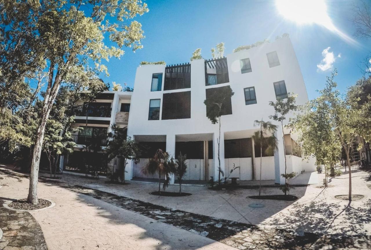 Beautiful Penthouse For 2 With Private Patio, 2 Bikes Included And Pool! Сasa de vacaciones