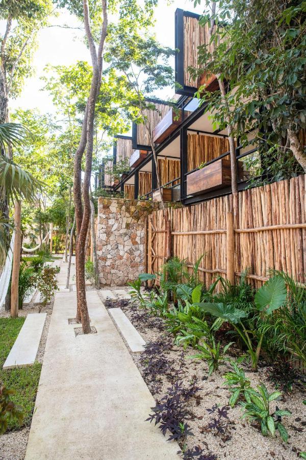 Hotel Amaka Calma