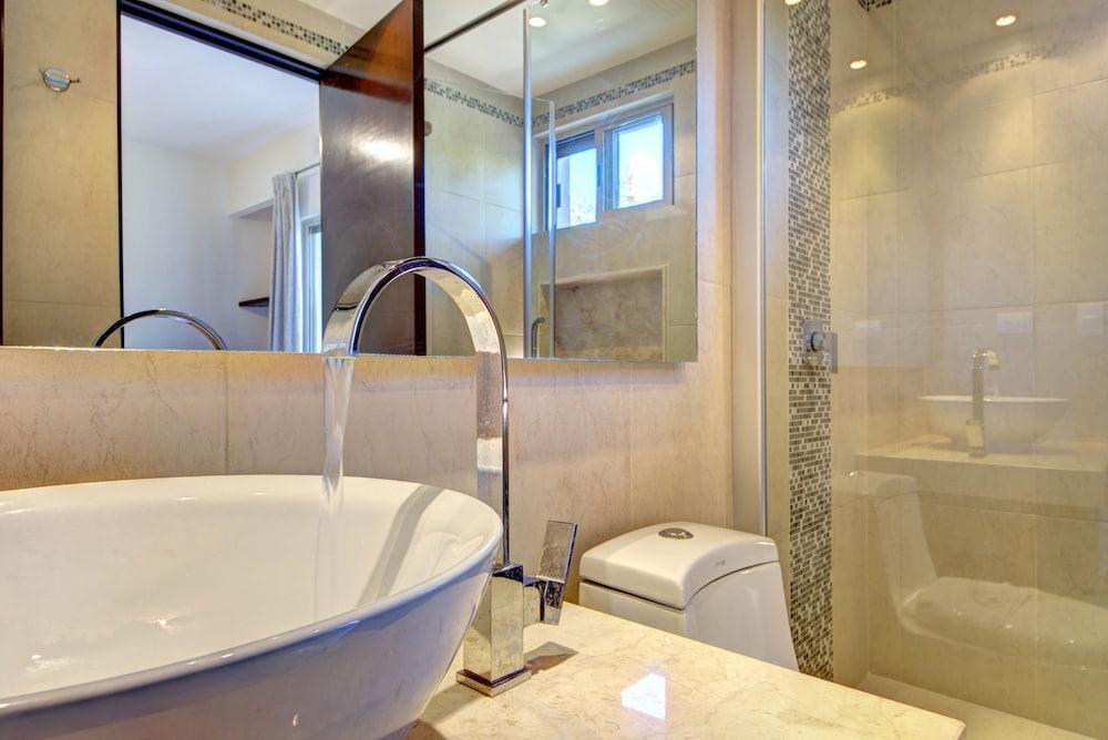Hotel Garden Lili 3 Bedroom Sleeps 6