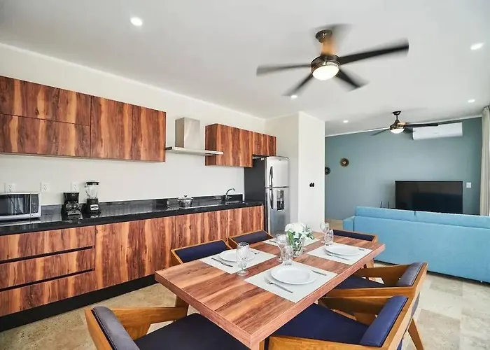 2 Bedroom Apartment With Rooftop Pool And Gym