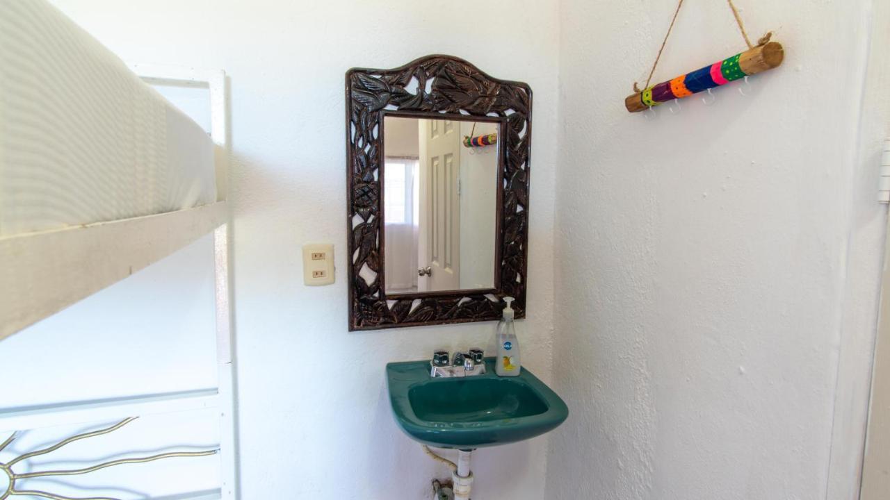 Lobo Bed and breakfast 2*