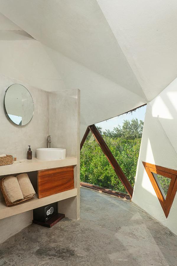 Mamasan Treehouses & Hotel Tulum