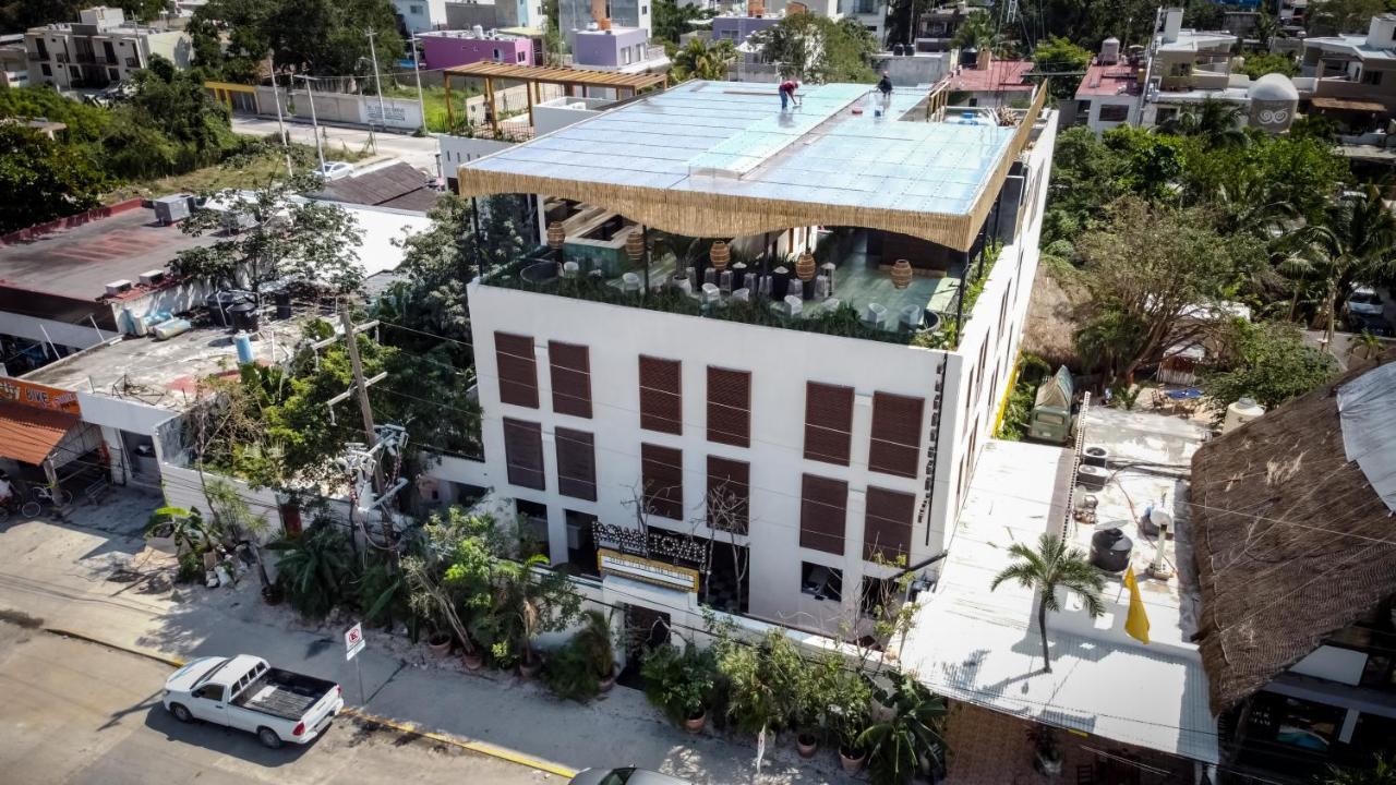 Hotel Downtown 4*