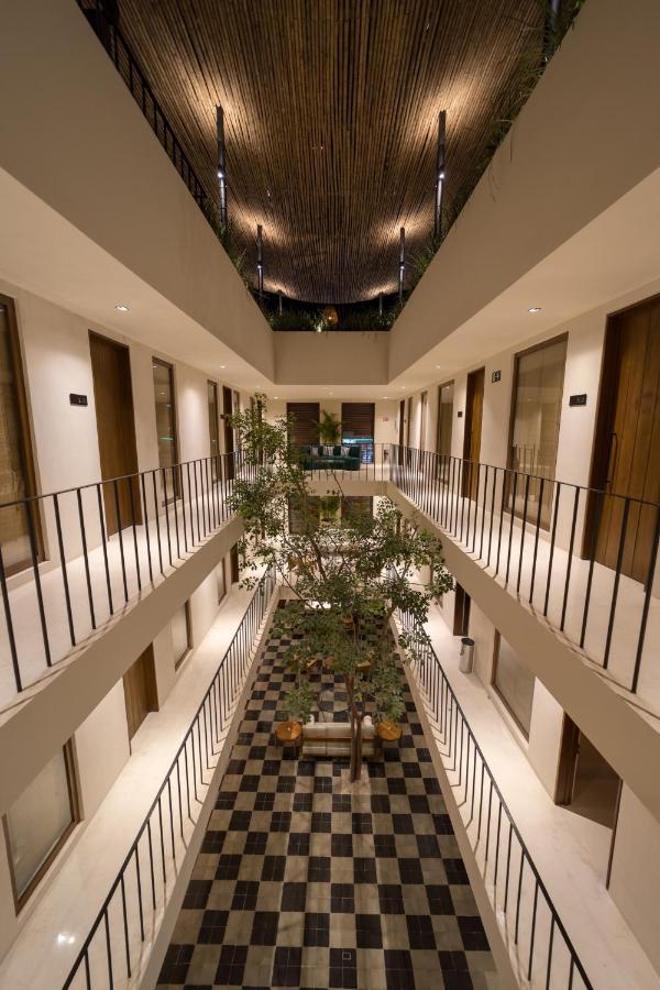 Downtown Hotel 4*