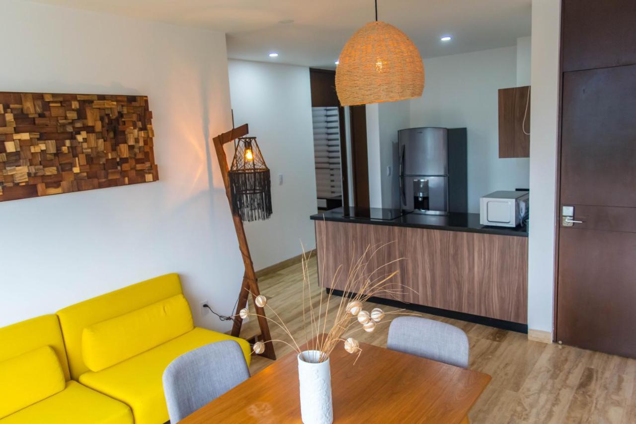 Amira Apartahotel