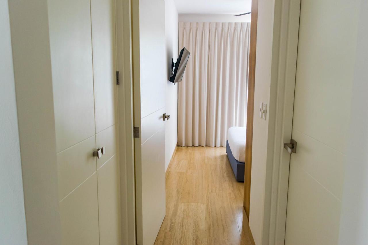 Apartahotel Amira 3*