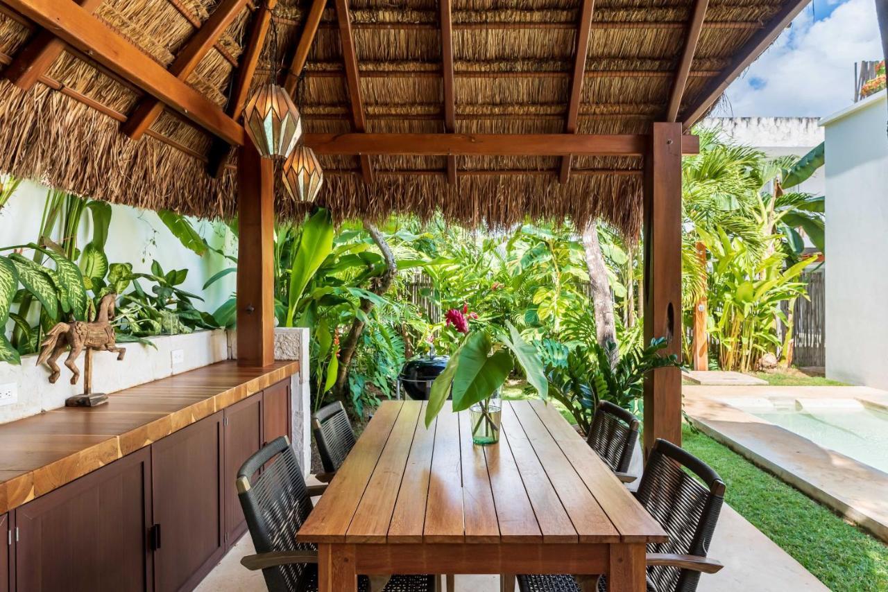 Ek'balam & Flamingo, Luxury Villas, Private Pool, Private Garden, Jacuzzi, 24h Security